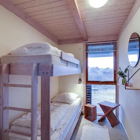 Tatil Evi Essie *